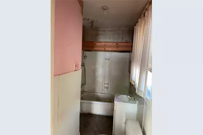 1150 Morrelle Ave, East McKeesport, PA 15035 - Photo 9