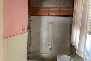 1150 Morrelle Ave, East McKeesport, PA 15035 - Photo 9