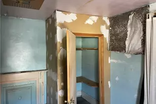 1150 Morrelle Ave, East McKeesport, PA 15035 - Photo 7