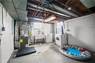 812 Neel St, Homestead, PA 15120 - Photo 9