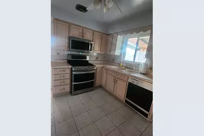 1586 Collier Ave, Heidelberg, PA 15106 - Photo 3