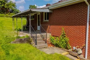 1586 Collier Ave, Heidelberg, PA 15106 - Photo 11