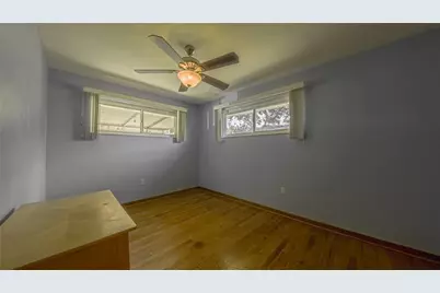 1586 Collier Ave, Heidelberg, PA 15106 - Photo 21