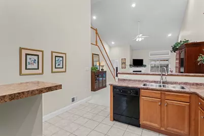 2010 Bandek Lane, Cecil, PA 15055 - Photo 7