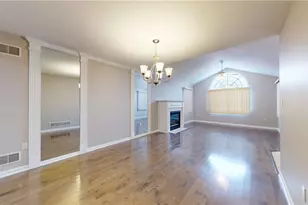 153 Steeplechase Cir, Gibsonia, PA 15044 - Photo 11