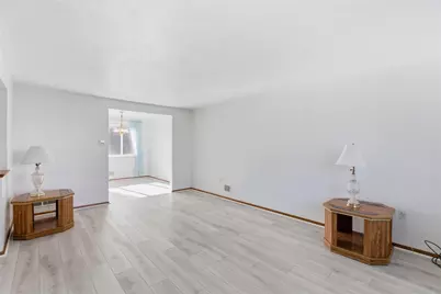 1045 Fiddleback Dr, McKees Rocks, PA 15136 - Photo 3