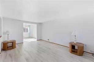 1045 Fiddleback Dr, McKees Rocks, PA 15136 - Photo 3