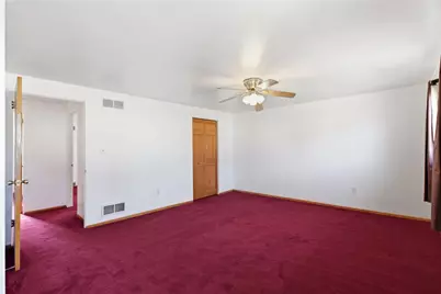 1045 Fiddleback Dr, McKees Rocks, PA 15136 - Photo 21