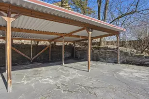 5555 Pocusset St, Pittsburgh, PA 15217 - Photo 31