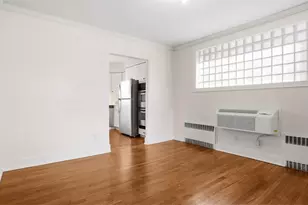 5555 Pocusset St, Pittsburgh, PA 15217 - Photo 11