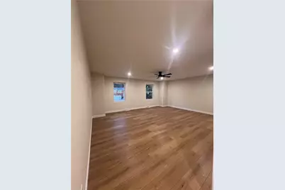 107 Willow Village Dr, Pittsburgh, PA 15239 - Photo 17