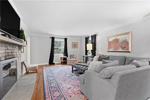 1391 Terrace Dr, Pittsburgh, PA 15228 - Photo 7