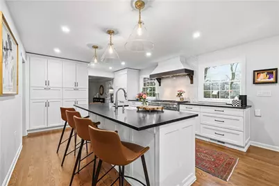 1391 Terrace Drive, Pittsburgh, PA 15228 - Photo 11