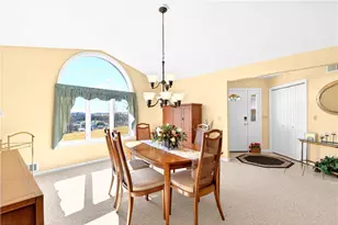 6261 Overlook Ln, Rostraver, PA 15012 - Photo 13