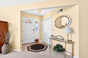 6261 Overlook Ln, Rostraver, PA 15012 - Photo 3