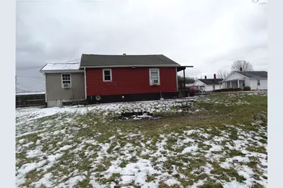 24 Hillman St, Bentleyville, PA 15314 - Photo 5