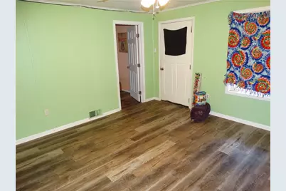 24 Hillman St, Bentleyville, PA 15314 - Photo 13