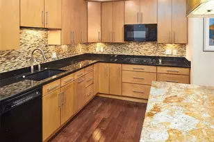 1532 Overton Ln, Pittsburgh, PA 15217 - Photo 11