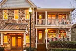 1532 Overton Ln, Pittsburgh, PA 15217 - Photo 1