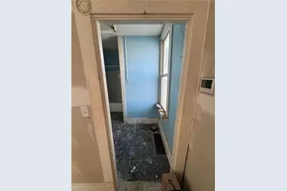 211 S 3rd St, Jeannette, PA 15644 - Photo 9