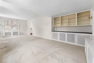 250 Woodhaven Dr, Pittsburgh, PA 15228 - Photo 9