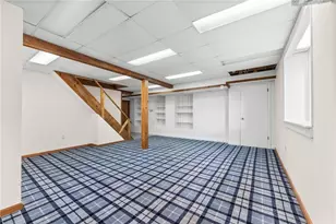 250 Woodhaven Dr, Pittsburgh, PA 15228 - Photo 39