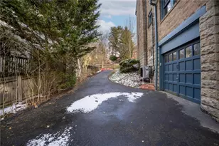 250 Woodhaven Dr, Pittsburgh, PA 15228 - Photo 45