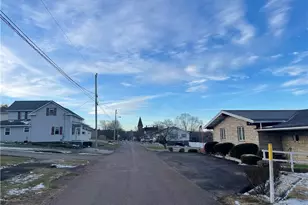 25 Gay St, Salisbury Boro, PA 15558 - Photo 3