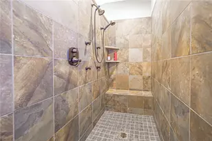 272 Cabernet Dr, New Castle, PA 16105 - Photo 35