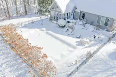 272 Cabernet Drive, New Castle, PA 16105 - Photo 7