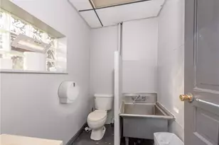 521 Grant St, Duquesne, PA 15110 - Photo 13