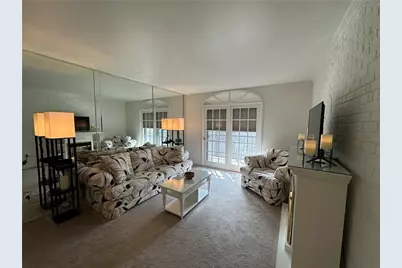 2008 Thornberry Dr #2008, Pittsburgh, PA 15237 - Photo 3