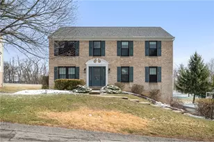 7053 Highland Creek Dr, Bridgeville, PA 15017 - Photo 1