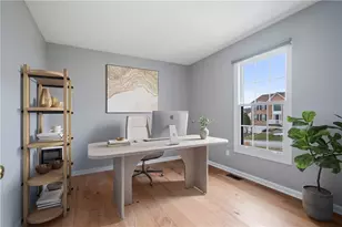 7053 Highland Creek Dr, South Fayette, PA 15017 - Photo 13