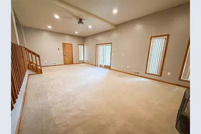 319 Lakewood Dr, Center Township, PA 16001 - Photo 33