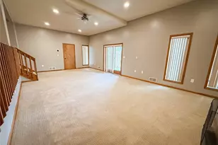 319 LakeWood Dr, Center Township, PA 16001 - Photo 33