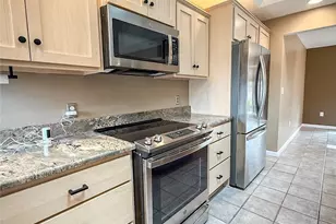 319 LakeWood Dr, Center Township, PA 16001 - Photo 15