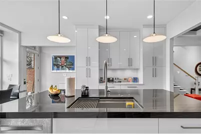 717 Filbert St, Pittsburgh, PA 15232 - Photo 9