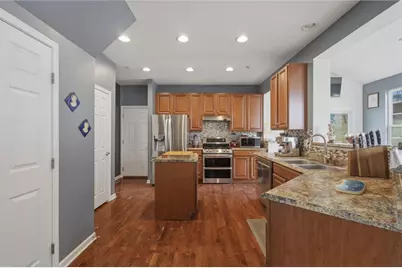 11621 Beacon Dr, Irwin, PA 15642 - Photo 5