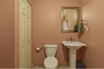 11621 Beacon Dr, Irwin, PA 15642 - Photo 23