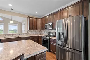 183 Kruger Cir, Forward Township, PA 16033 - Photo 7