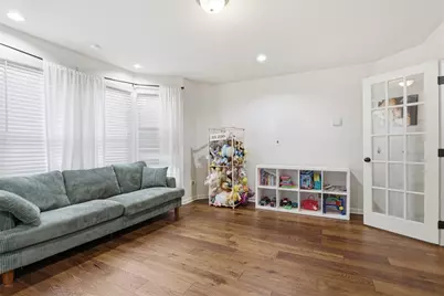 1007 Fieldstone Drive, Cecil, PA 15317 - Photo 9