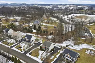 1007 Fieldstone Dr, Cecil, PA 15317 - Photo 49