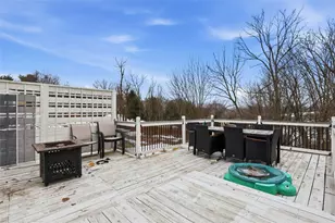 1007 Fieldstone Dr, Cecil, PA 15317 - Photo 37