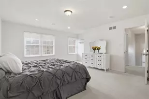 1007 Fieldstone Dr, Cecil, PA 15317 - Photo 29