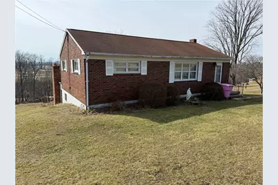 665 Lincoln Ave, Bentleyville, PA 15314 - Photo 1