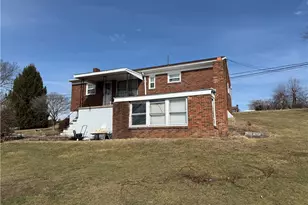 665 Lincoln Ave, Bentleyville, PA 15314 - Photo 7