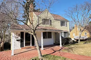 5684 Valleyview Dr, Bethel Park, PA 15102 - Photo 3