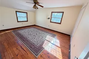 5684 Valleyview Dr, Bethel Park, PA 15102 - Photo 19