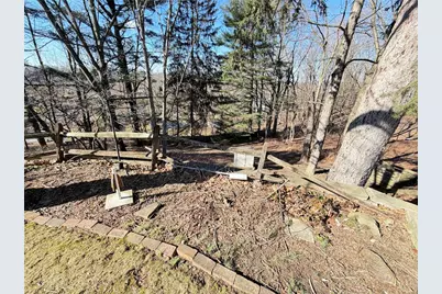 5684 Valleyview Dr, Bethel Park, PA 15102 - Photo 29